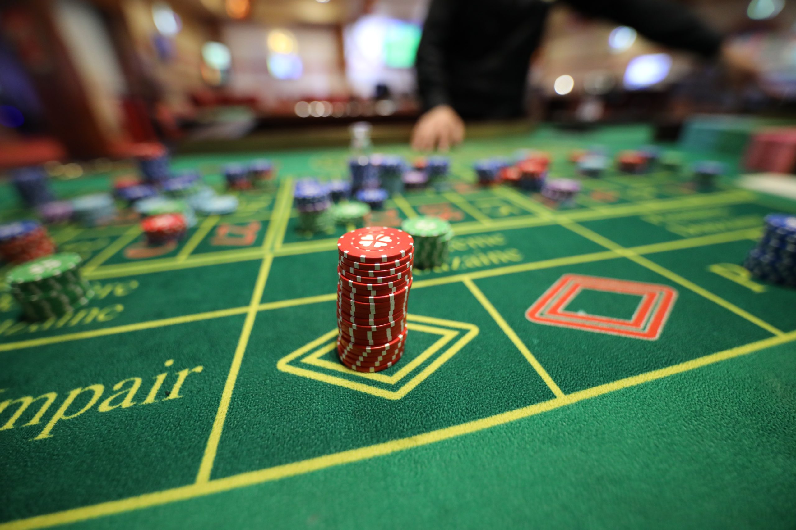 is poker at casino against dealer